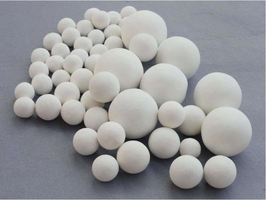 92% 99% Tinggi Al2o3 Inert Alumina Ceramic Balls Tahan Suhu Tinggi