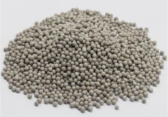 Inert Mendukung Bola Keramik Aluminium Oksida Untuk Gas Bumi 1300-1400 Kg / M3