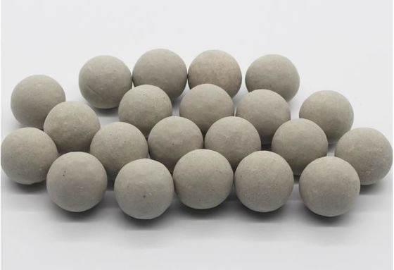 Inert Porcelain Alumina Ceramic Ball Untuk Media Pendukung Catalyst Bed