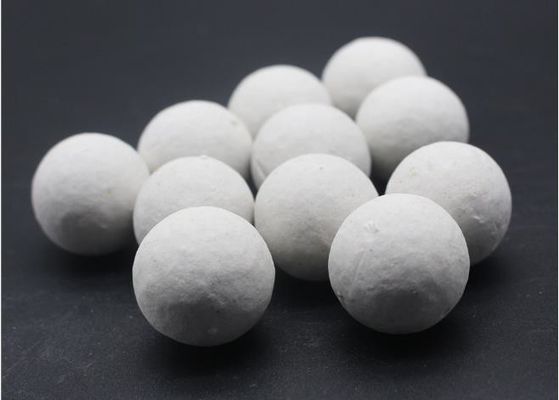 Inert Porcelain Alumina Ceramic Ball Untuk Media Pendukung Catalyst Bed